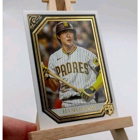2021 Topps Gallery - Ha-Seong Kim #153 (RC) San Diego Padres - Picture 3 of 4